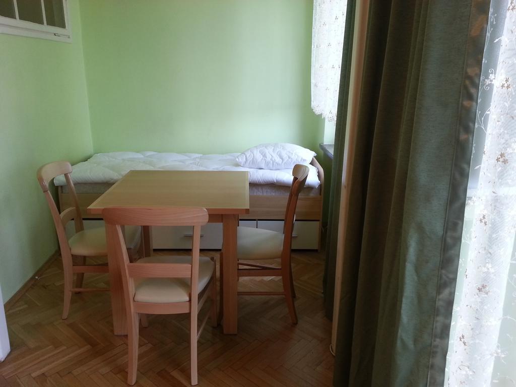 Apartament Familia Apartment คราคูฟ ห้อง รูปภาพ